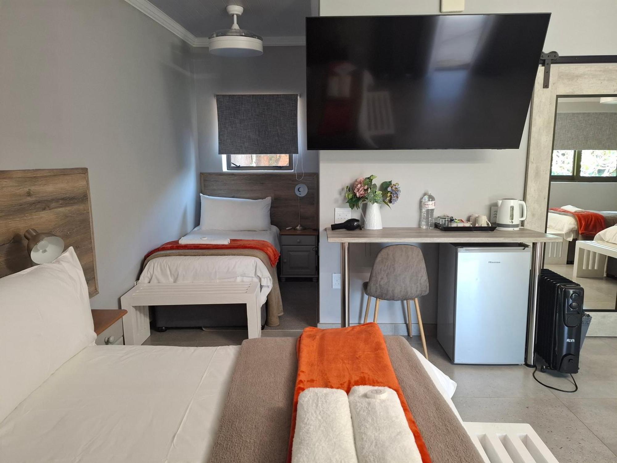 Sunrock 4* Kempton Park